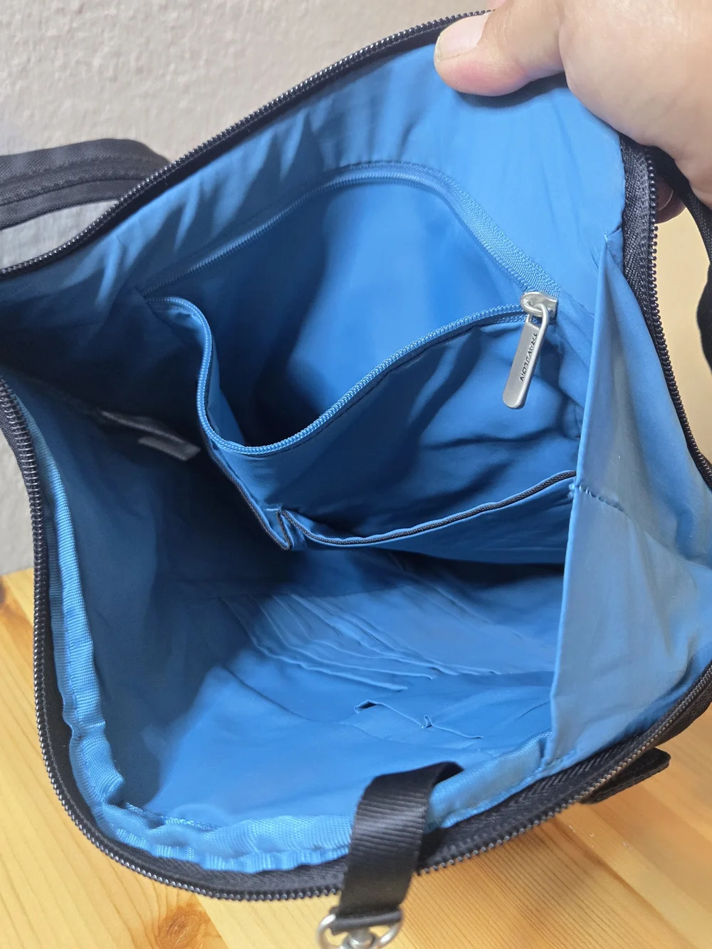 Crossbody Shoulder Bag - Travelon